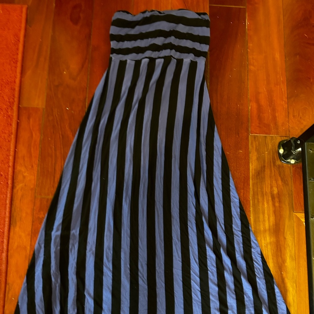 Beautiful Comfortable Spring/Summer cotton dress.